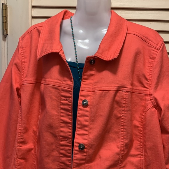 Denim and Company jean jacket size large - Picture 3 of 8